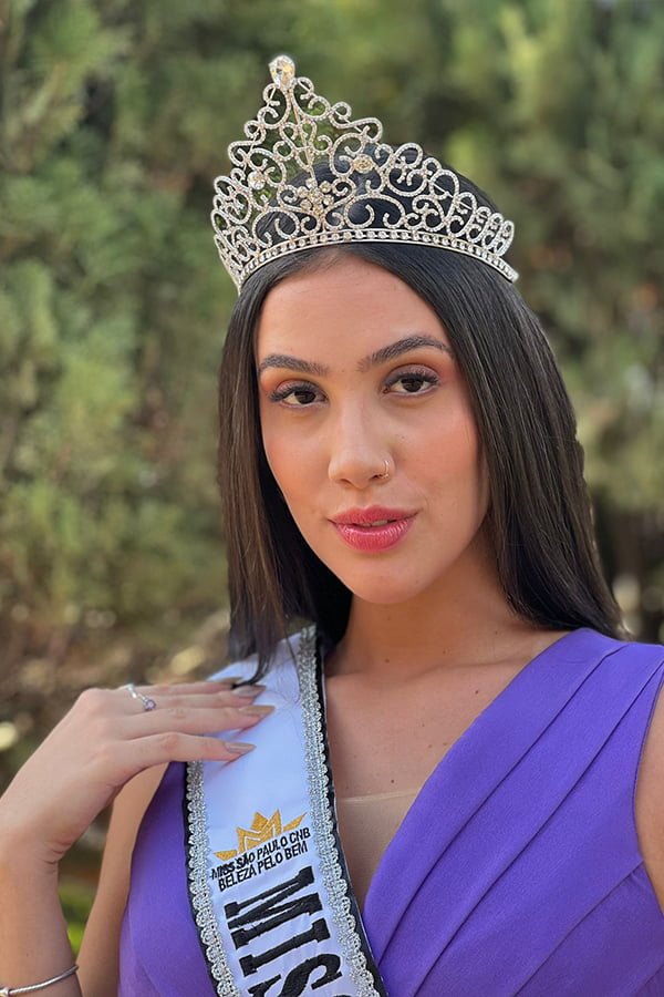 Miss-Olimpia--social-rosto2